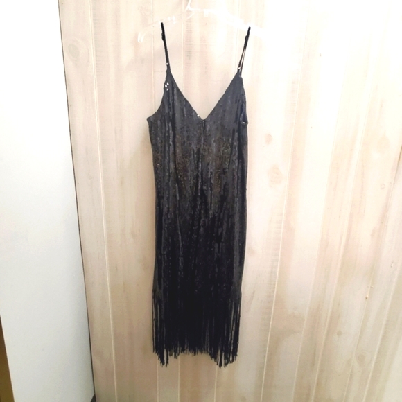 Boohoo NWOT Sequin Fringe Midi Dress Size 16 - Picture 9 of 14